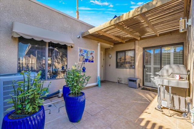 72303 Sommerset Drive, Palm Desert, CA 92260