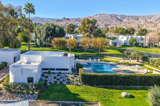 72303 Sommerset Drive, Palm Desert, CA 92260