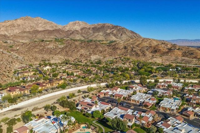 72303 Sommerset Drive, Palm Desert, CA 92260