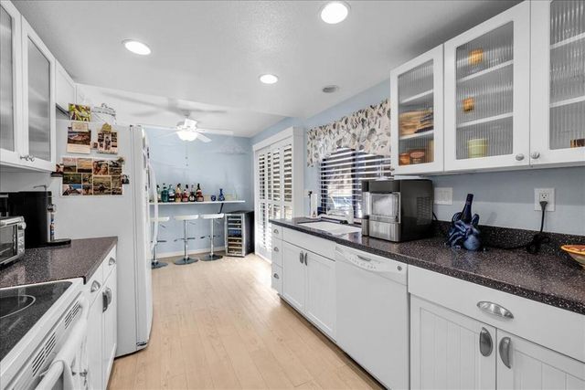 72303 Sommerset Drive, Palm Desert, CA 92260