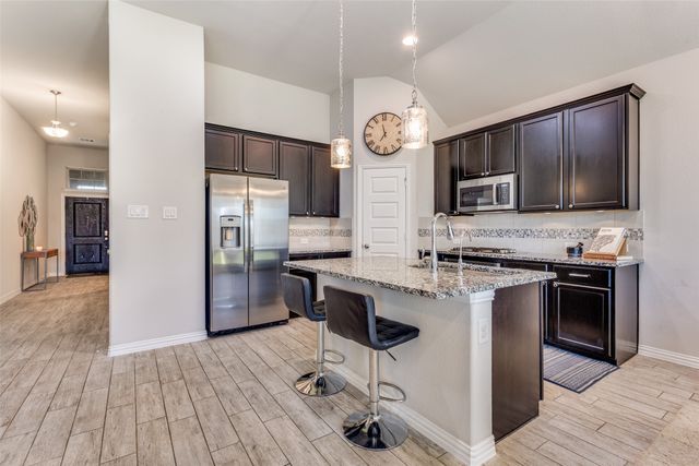 1109 Bluebird Way, Celina, TX 75009