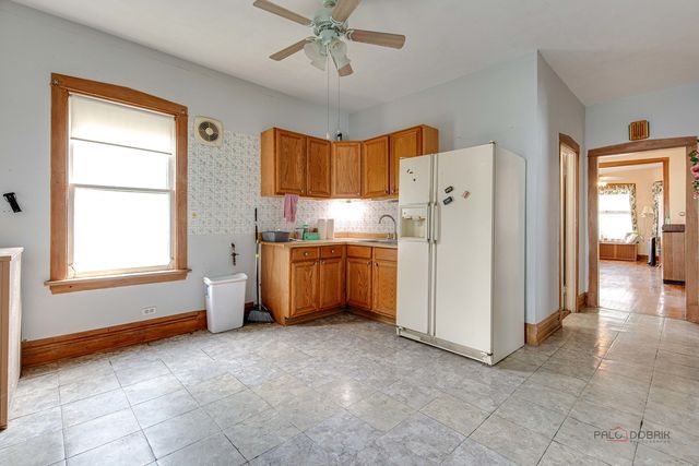 2051 N Kilbourn Avenue, Chicago, IL 60639