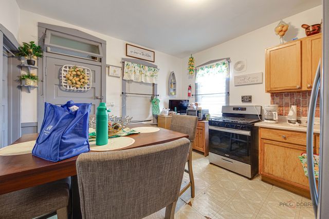 2051 N Kilbourn Avenue, Chicago, IL 60639