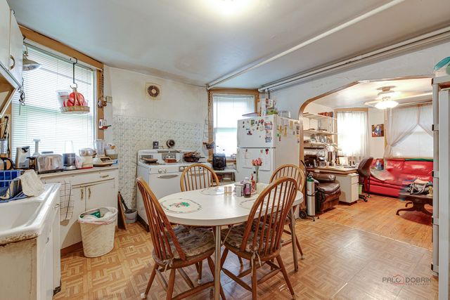 2051 N Kilbourn Avenue, Chicago, IL 60639
