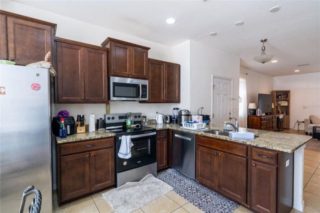 8414 PINE RIVER ROAD, Tampa, FL 33637