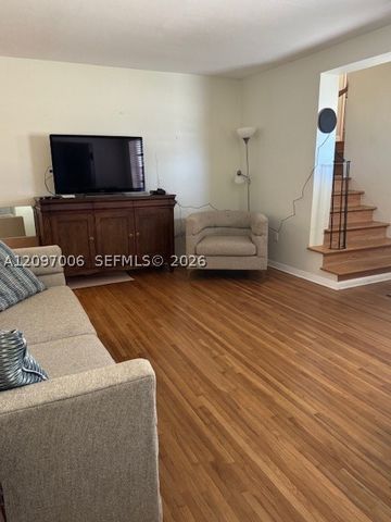 1800 SW 83rd Ave, Miami, FL 33155