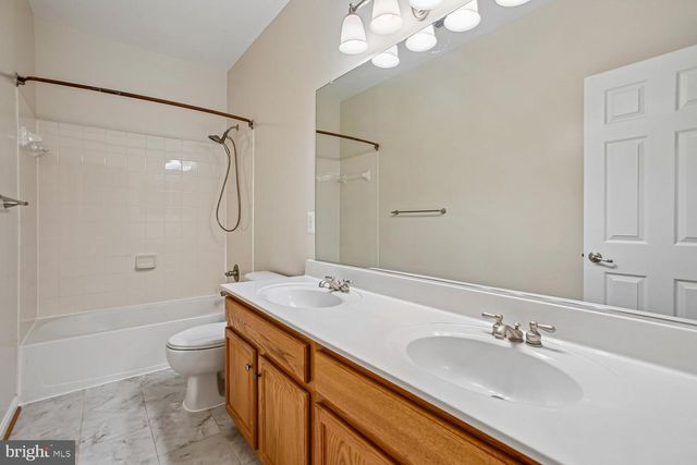 9063 GALVIN LN, Lorton, VA 22079