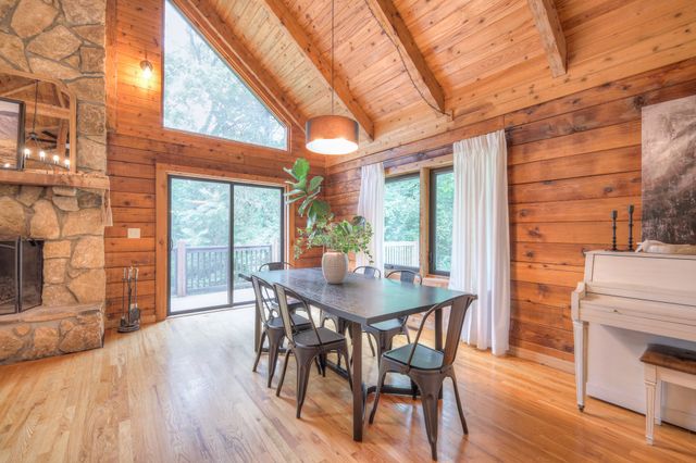 2676 Thompson Station Rd, E, Thompsons Station, TN 37179