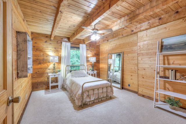 2676 Thompson Station Rd, E, Thompsons Station, TN 37179