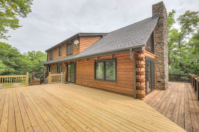 2676 Thompson Station Rd, E, Thompsons Station, TN 37179