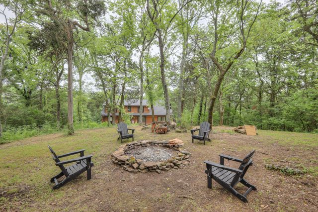 2676 Thompson Station Rd, E, Thompsons Station, TN 37179