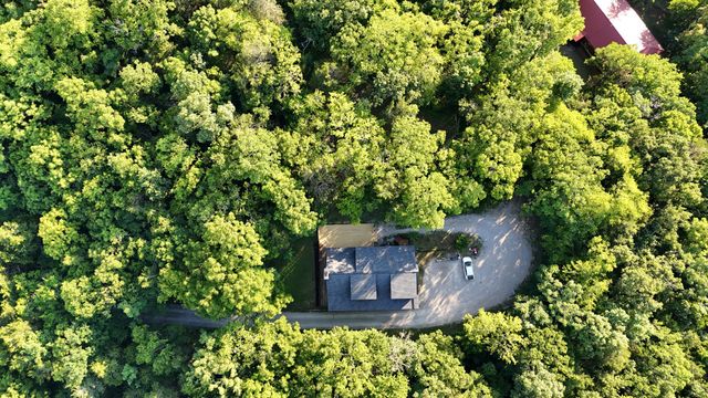 2676 Thompson Station Rd, E, Thompsons Station, TN 37179