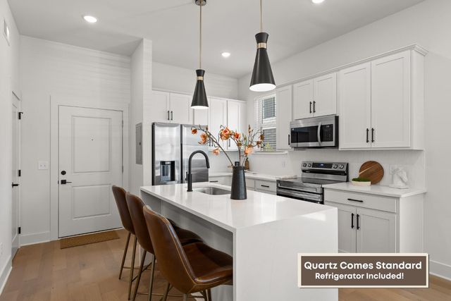 1776 S Watkins Street 204, Chattanooga, TN 37404