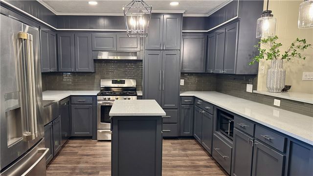 3811 CARTER CREEK, Bryan, TX 77802