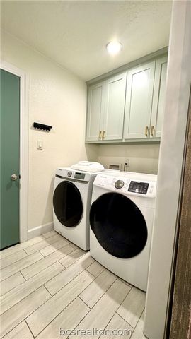 3811 CARTER CREEK, Bryan, TX 77802