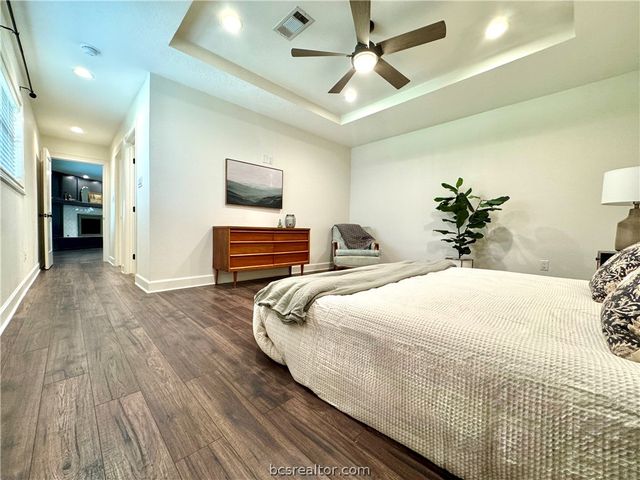 3811 CARTER CREEK, Bryan, TX 77802