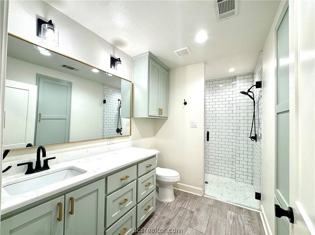 3811 CARTER CREEK, Bryan, TX 77802