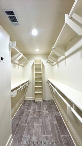 3811 CARTER CREEK, Bryan, TX 77802