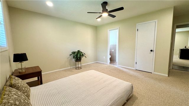 3811 CARTER CREEK, Bryan, TX 77802