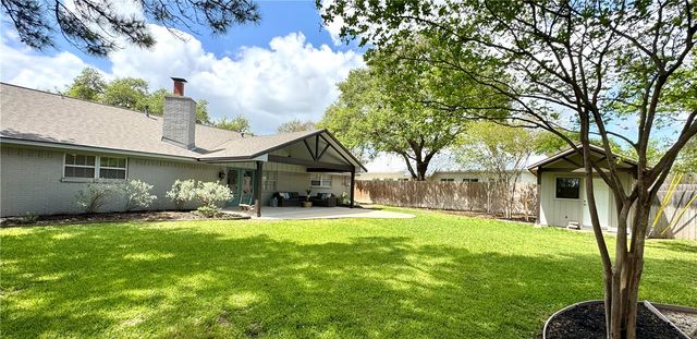 3811 CARTER CREEK, Bryan, TX 77802