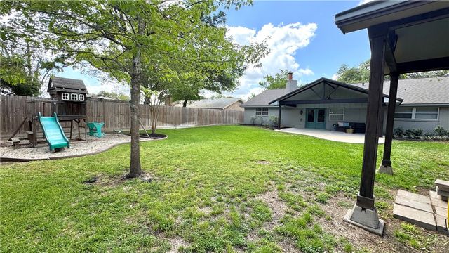 3811 CARTER CREEK, Bryan, TX 77802