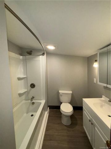 2827 State Route 207, Campbell Hall, NY 10916