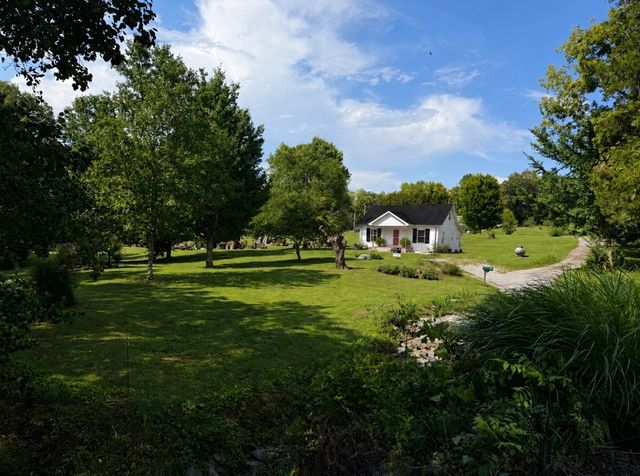511 McCorkle Hollow Rd, Mcminnville, TN 37110