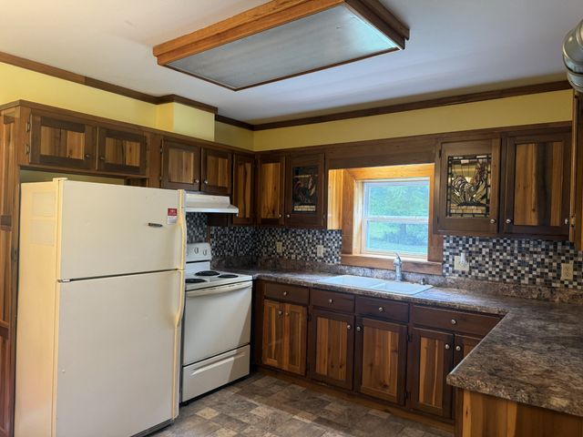 511 McCorkle Hollow Rd, Mcminnville, TN 37110