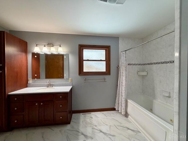 2769 Columbia Trail, Deerfield Twp., OH 45140