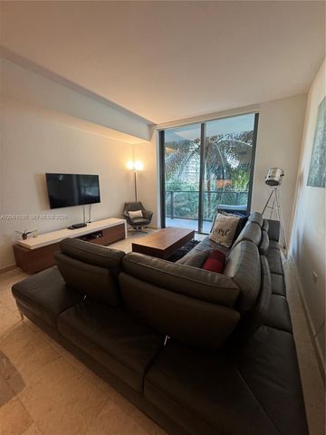 88 SW 7th Street 805, Miami, FL 33130