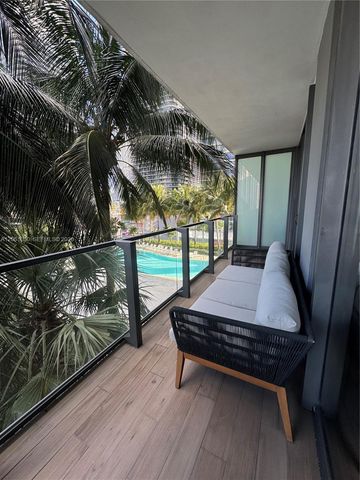 88 SW 7th Street 805, Miami, FL 33130