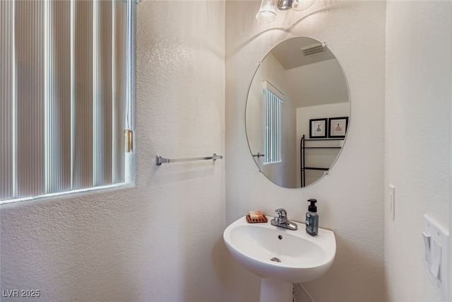 1090 Paradise Resort Drive, Henderson, NV 89002