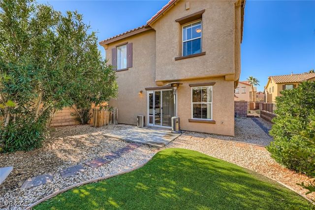 1090 Paradise Resort Drive, Henderson, NV 89002