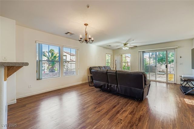 1090 Paradise Resort Drive, Henderson, NV 89002