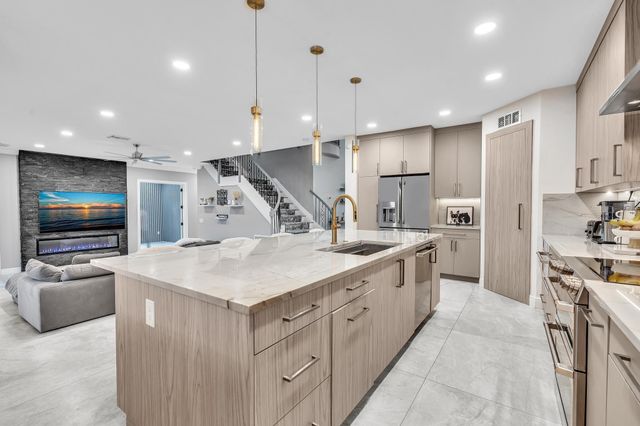 9178 DELEMAR Court, Wellington, FL 33414