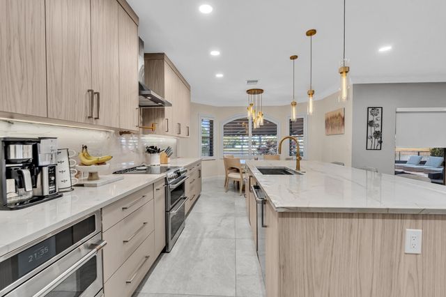 9178 DELEMAR Court, Wellington, FL 33414
