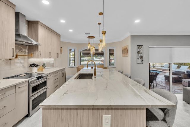9178 DELEMAR Court, Wellington, FL 33414