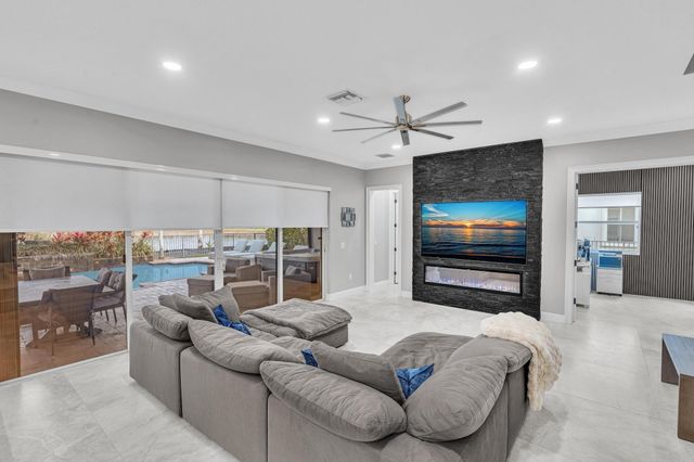 9178 DELEMAR Court, Wellington, FL 33414
