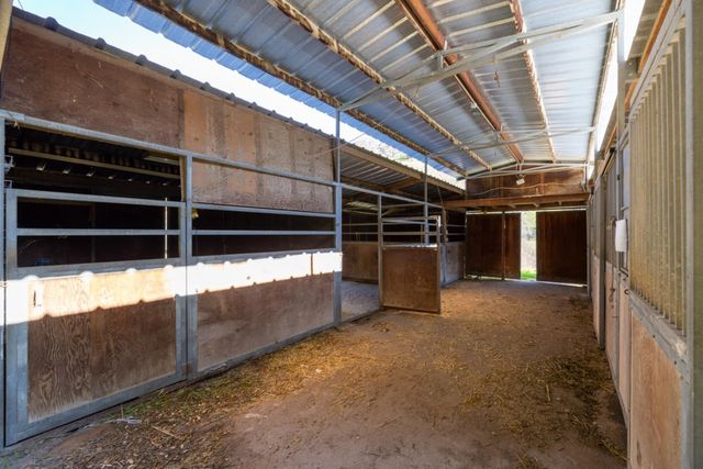 42250 Carmel Valley Road, Greenfield, CA 93927