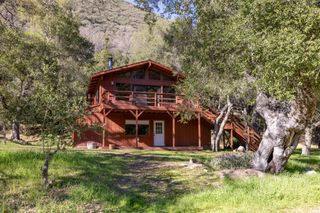 42250 Carmel Valley Road, Greenfield, CA 93927