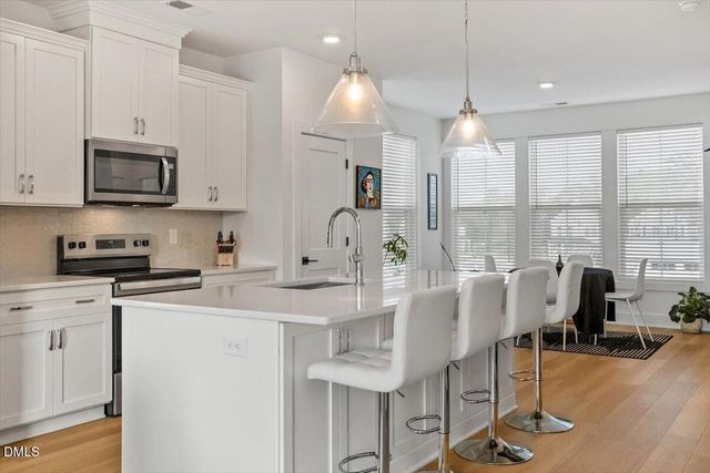 522 Billingshurst Way, Knightdale, NC 27545