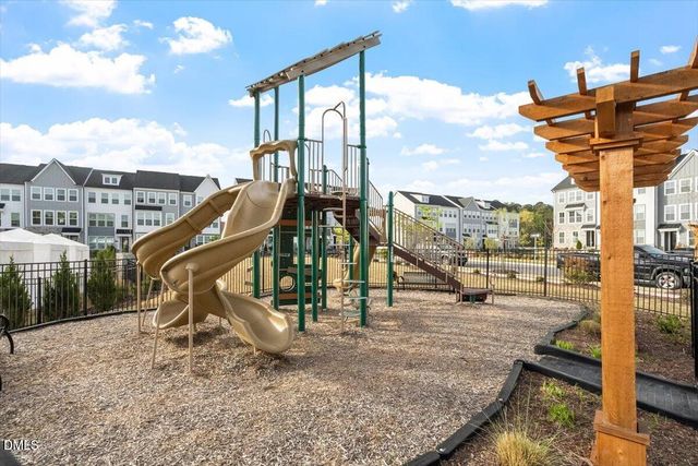 522 Billingshurst Way, Knightdale, NC 27545