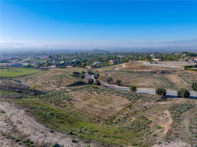 7478 Via Montecito, Riverside, CA 92506
