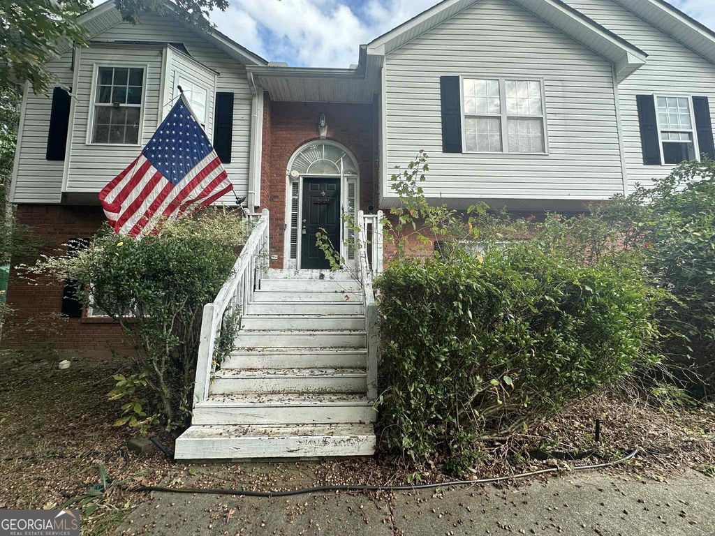 28 Greatwood Drive, White, GA 30184