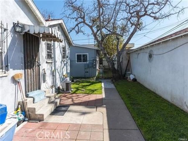 701 Walnut Street, Inglewood, CA 90301