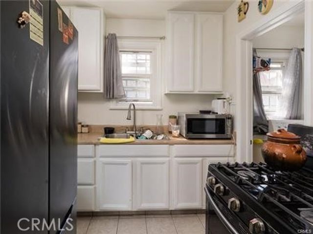 701 Walnut Street, Inglewood, CA 90301