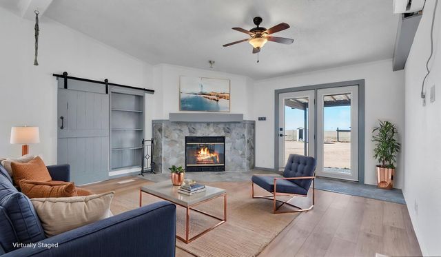 37 Cereza Circle, Los Lunas, NM 87031