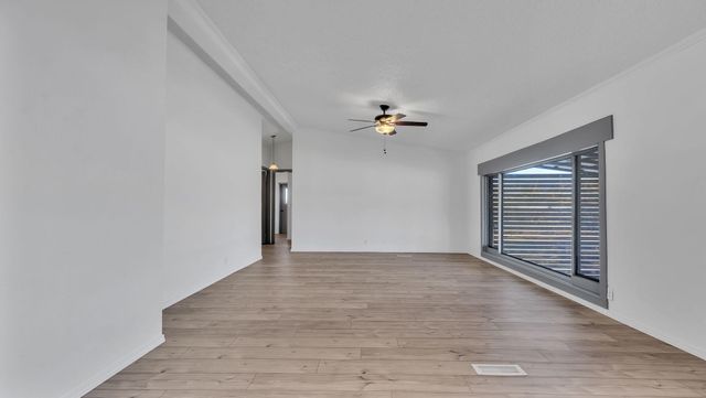 37 Cereza Circle, Los Lunas, NM 87031