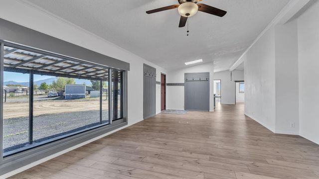 37 Cereza Circle, Los Lunas, NM 87031