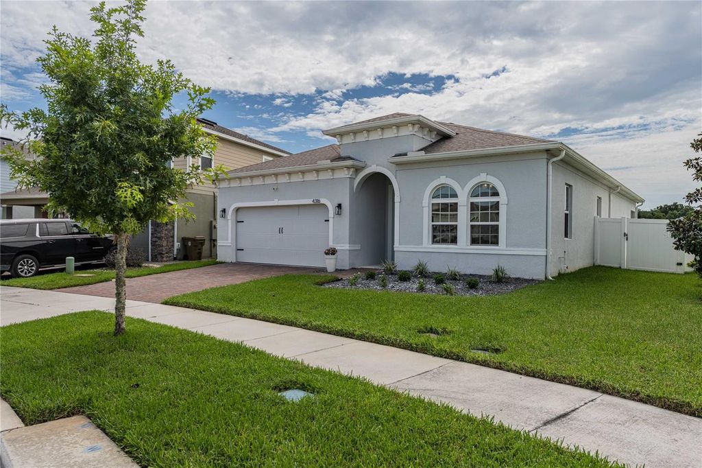 Image 34 of property listing at 4316 SILVER CREEK STREET, Kissimmee, FL 34744